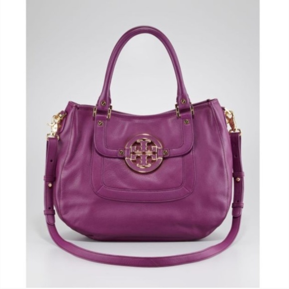 Tory Burch Handbags - Tory Burch Pebbled Amanda Hobo Convertible Bag